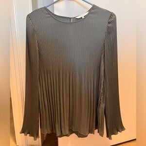 2/$30 YaYa Women Blouse size 34
